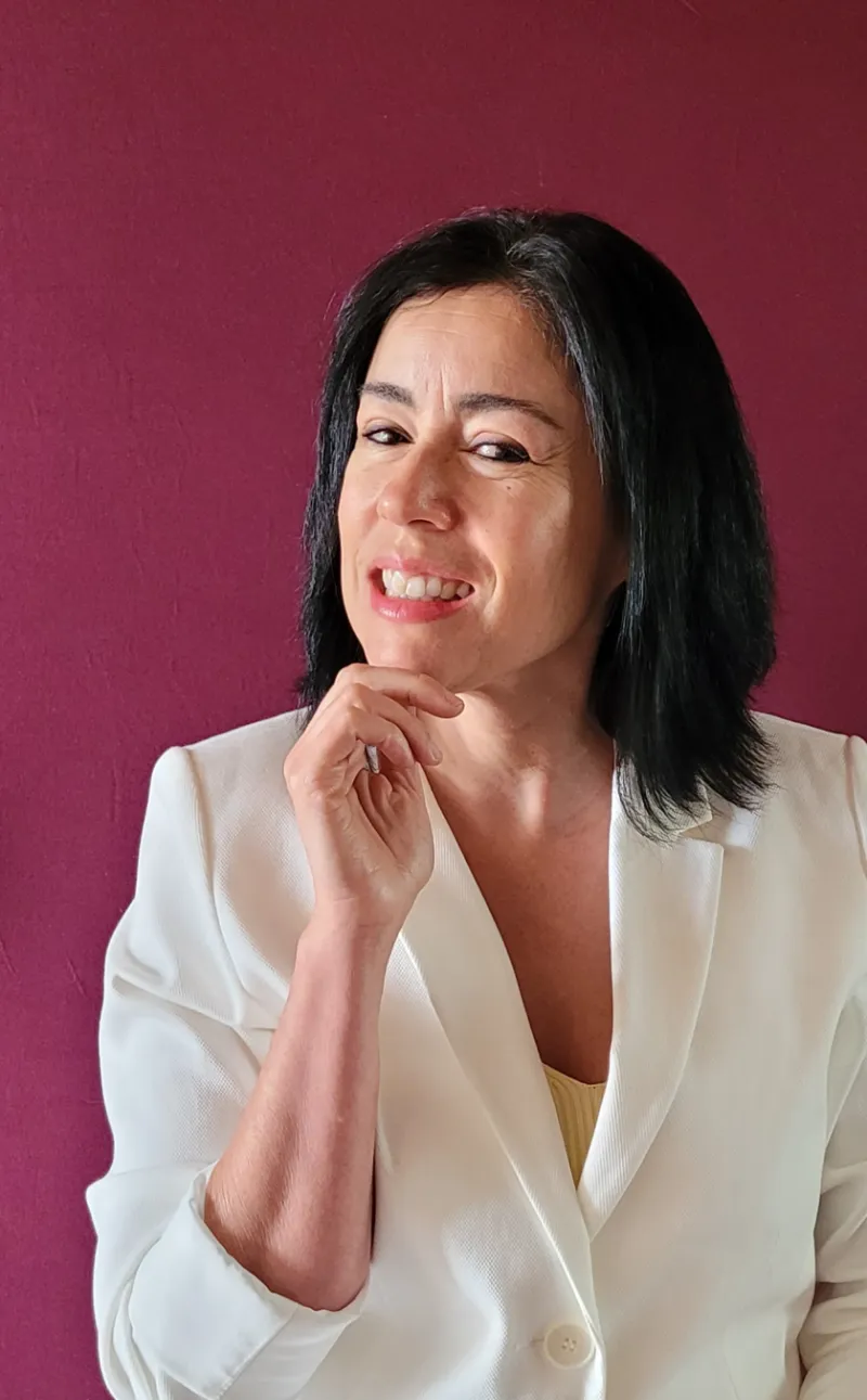 Claudia Roldán abogada especialista en reducción de sobrecostos de comercio exterior